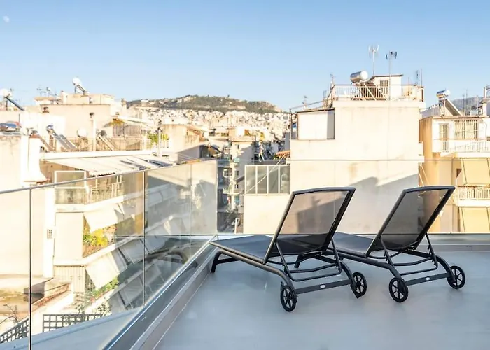 Penthouse With Views Close To Monastiraki Metro