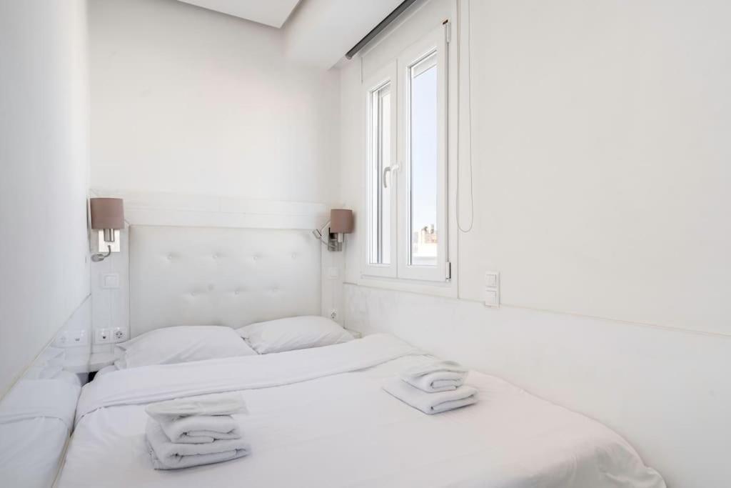 Penthouse With Views Close To Monastiraki Metro Athens